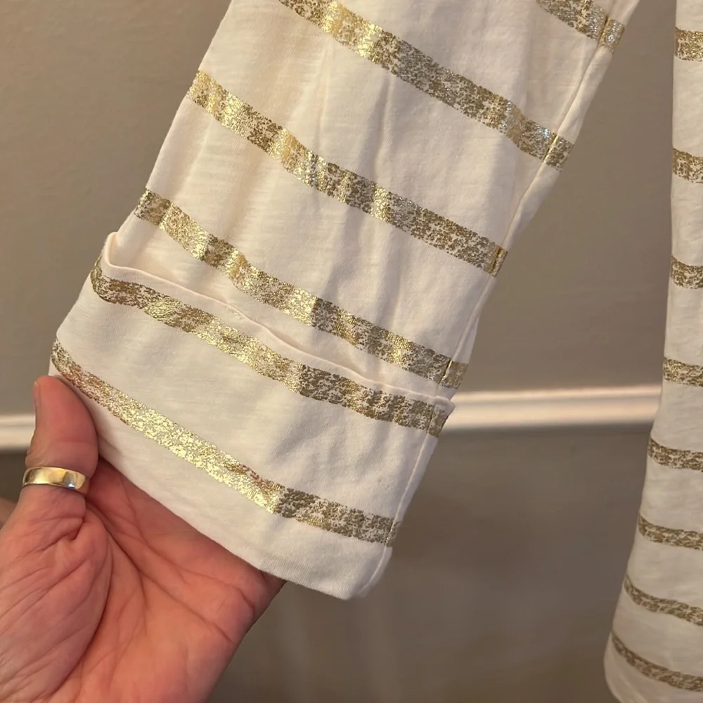 Top - Picture 5 of 5